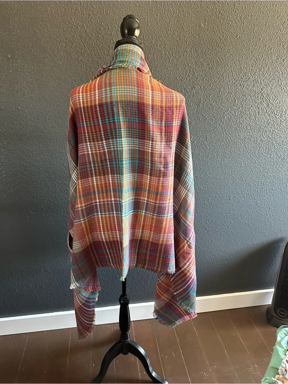 NWT Grace & Lace Plaid Pocket Poncho Wrap Scarf One Size